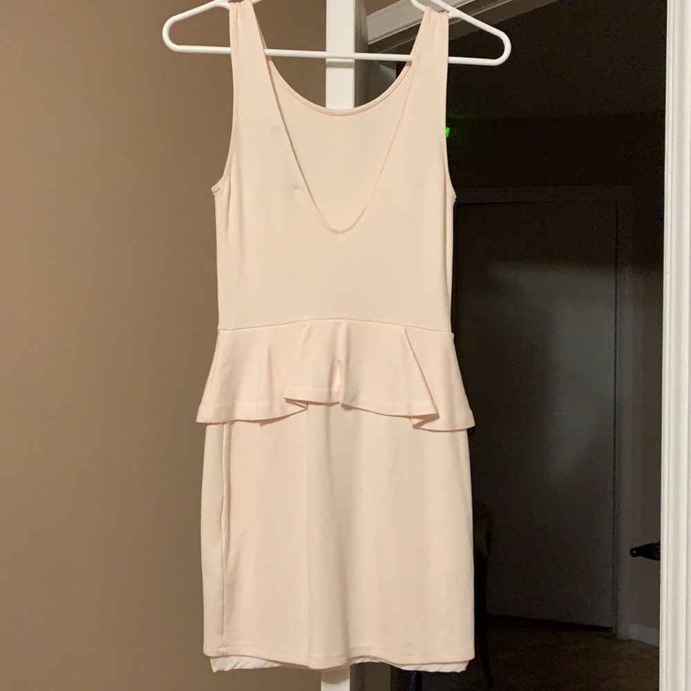 Dress - Picture 2 of 3